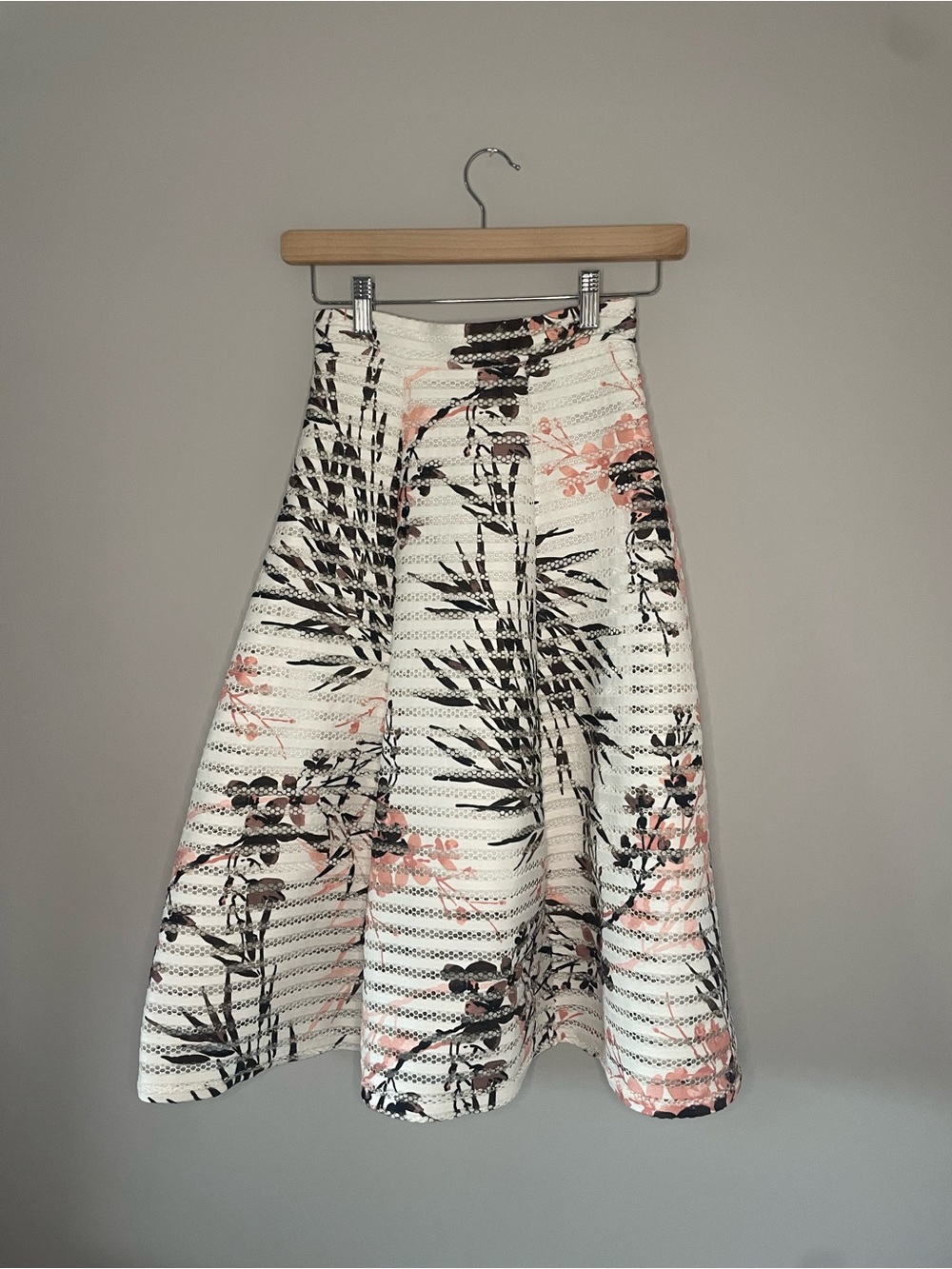 le chateau White A-Line Midi Skirt with Black & Blush Floral Print